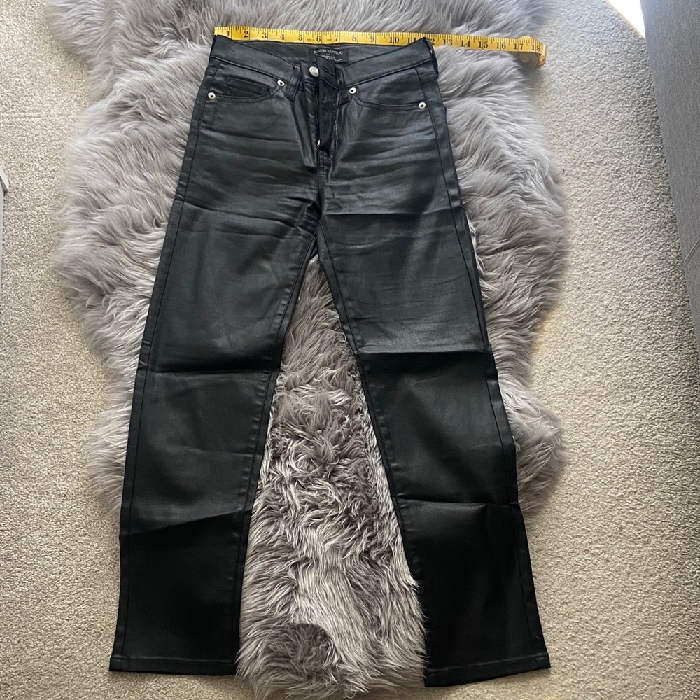 BR - sleek Women’s black pants